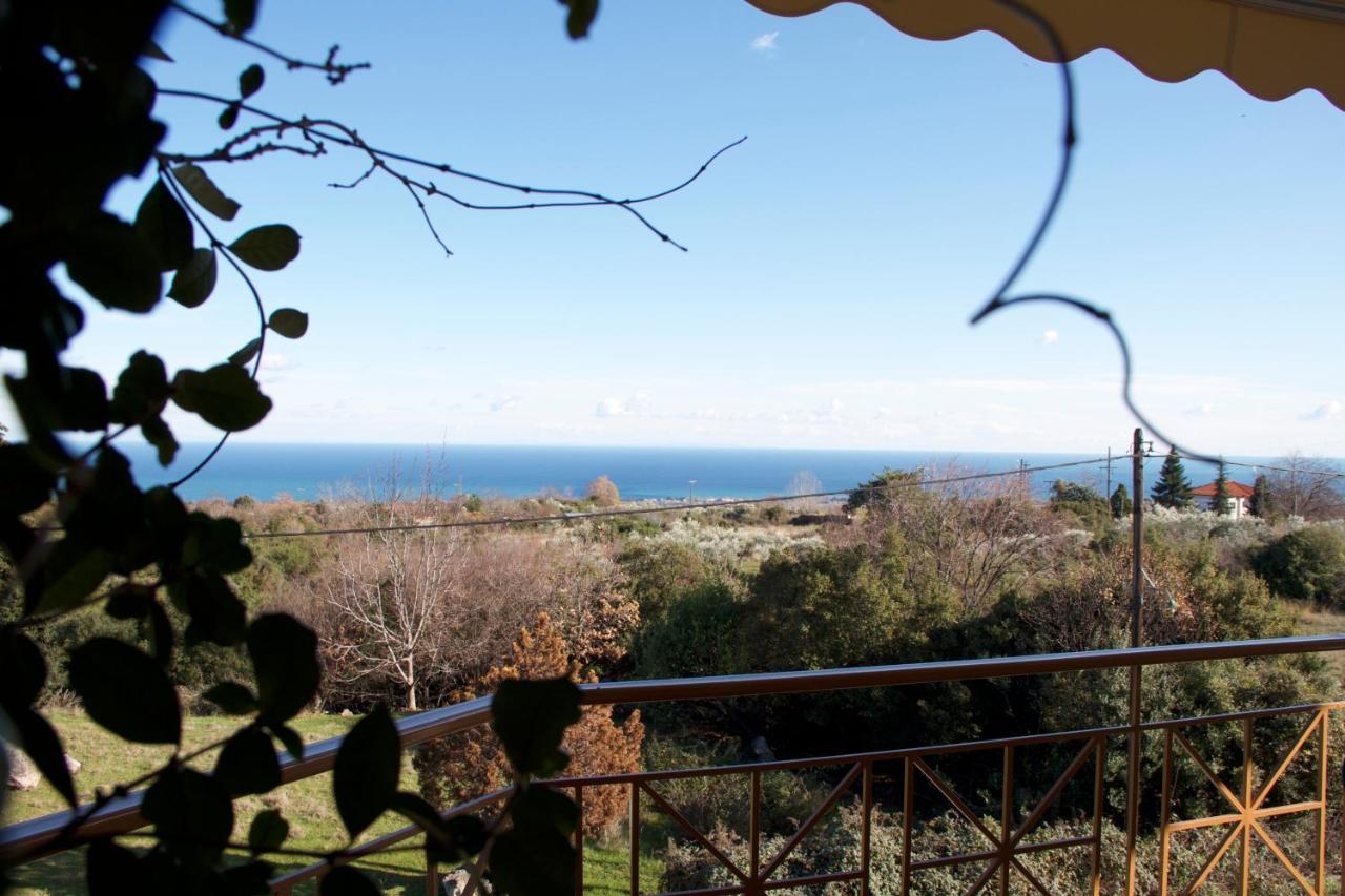 Luxurious Apartment With Sea & Mountain View Литокорон Екстериор снимка